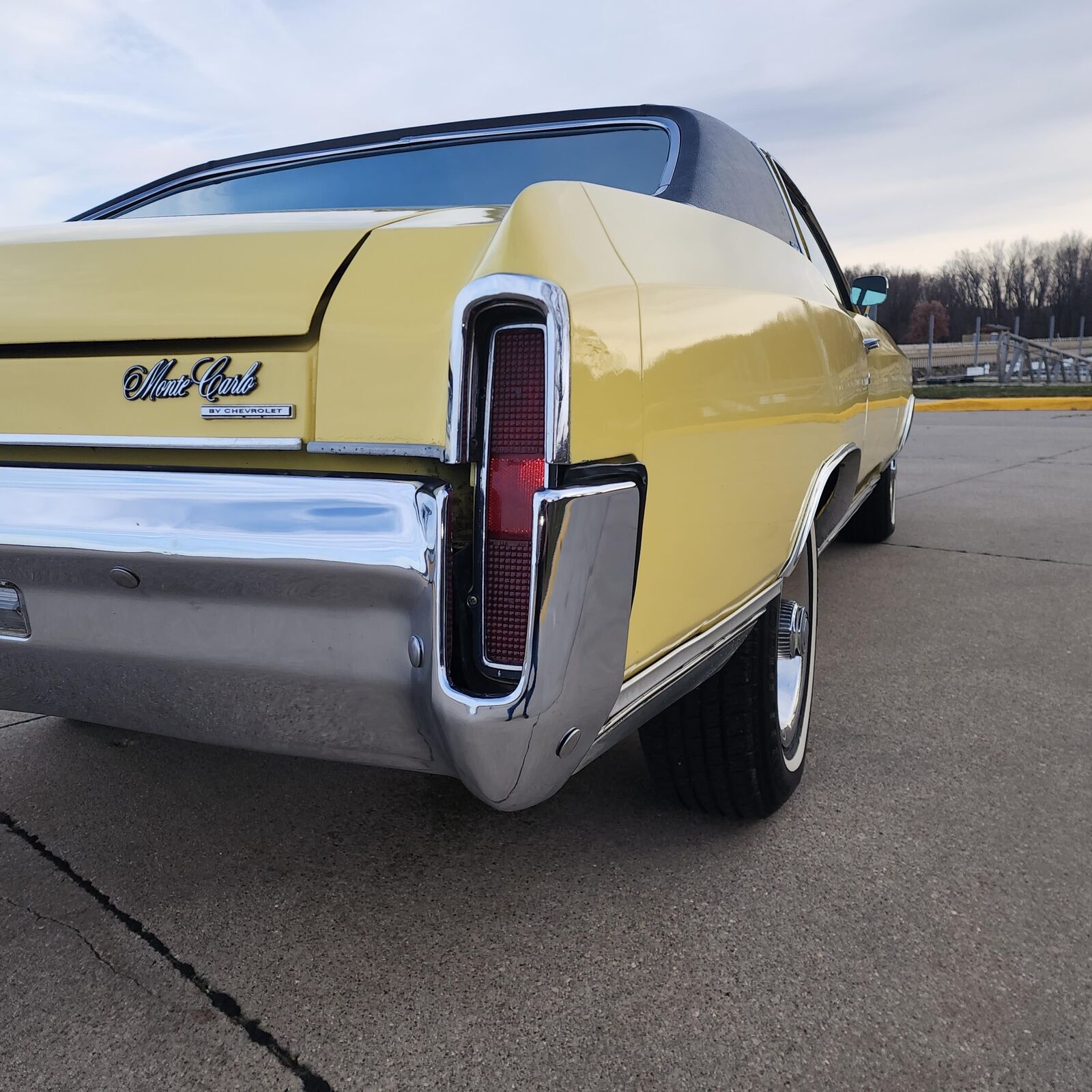 1970 Chevrolet Monte Carlo Yellow Hardtop - Carseva - Find the Perfect ...